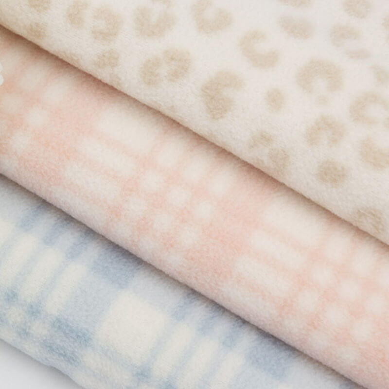 Printed Sleepwear Home Textile Polar Fleece Fabric for Sleepwear Whole 6